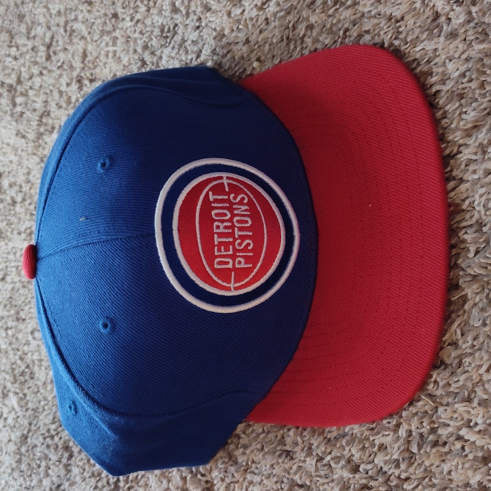 Mitchell & Ness Detroit Pistons Fitted Hat 7 5/8